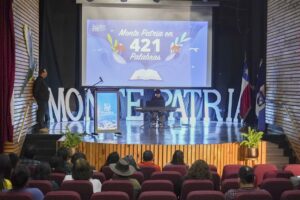 Exitosa premiación de III Versión de concurso literario  Monte Patria en 421 Palabras
